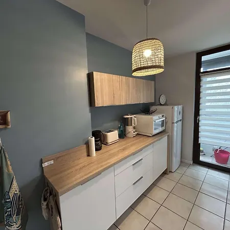 T3 Renove Avec Clim - - Fr-1-553-336 * Balaruc-les-Bains